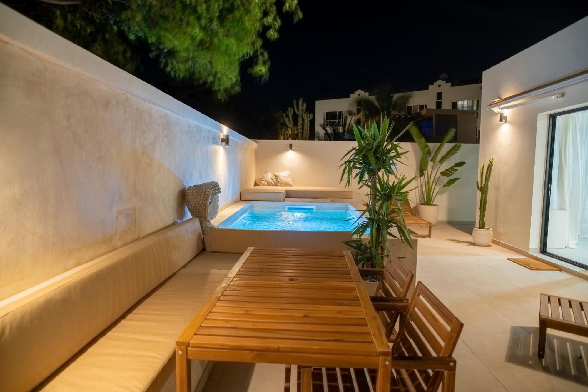 Apartment Urban Chill Private Pool Corralejo By Holidays Home Luaran gambar