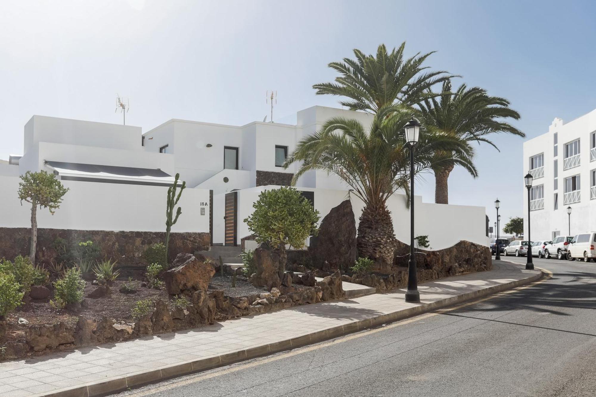 Apartment Urban Chill Private Pool Corralejo By Holidays Home Luaran gambar
